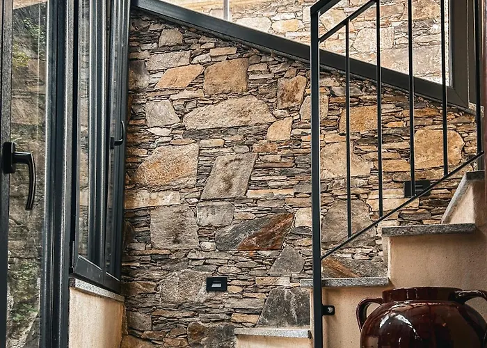 Casa Della Bambola شقة Maccagno